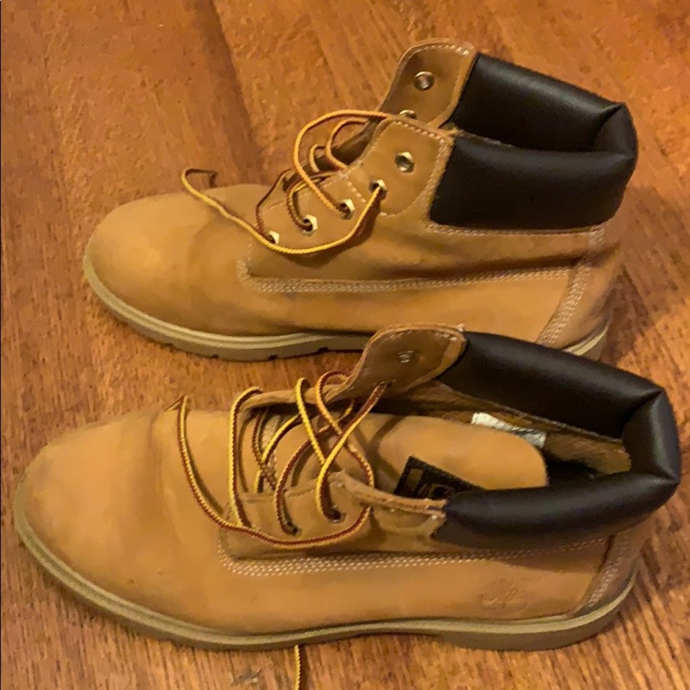 Timberlands - Picture 4 of 7